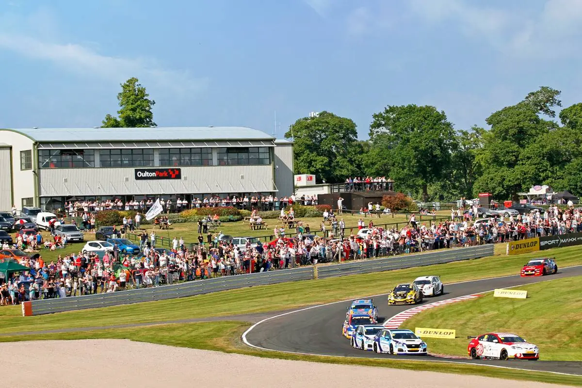 BTCC Oulton Park